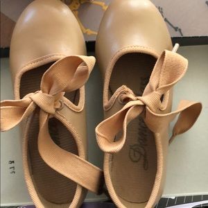 Tap shoes tan / caramel